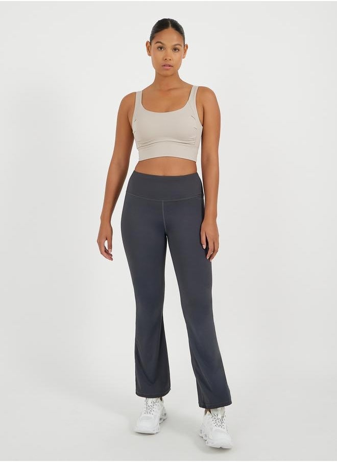 Solid Scoop Neck Sports Bra