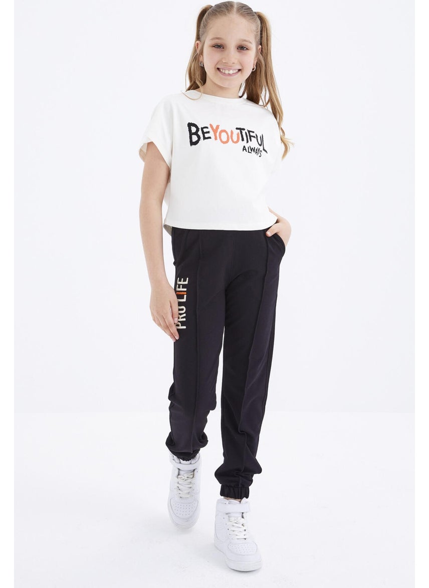 Black Letter Embroidered Lace-Up Standard Mold Elastic Leg Girls Tracksuit Bottom - 75050