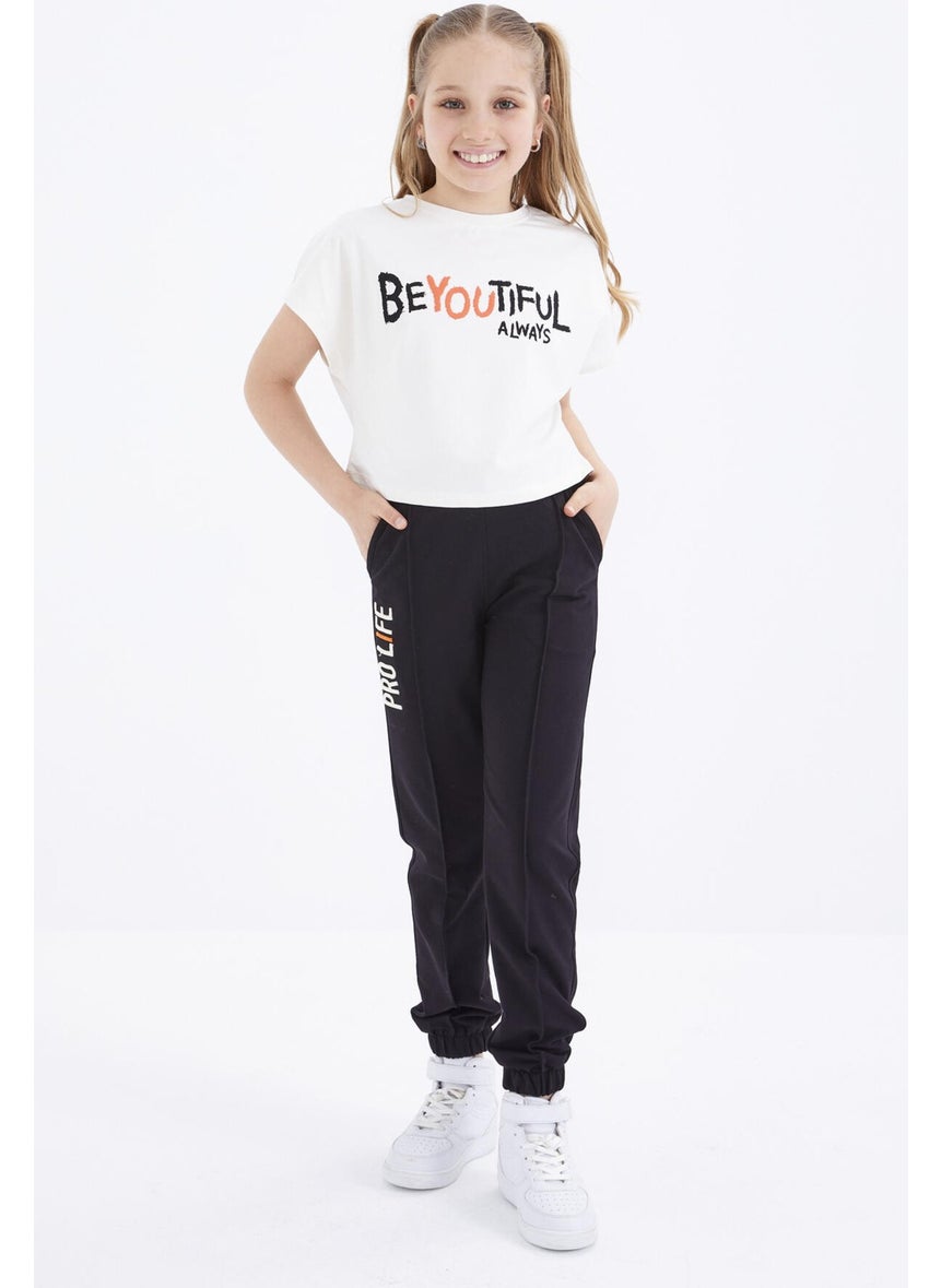 Black Letter Embroidered Lace-Up Standard Mold Elastic Leg Girls Tracksuit Bottom - 75050