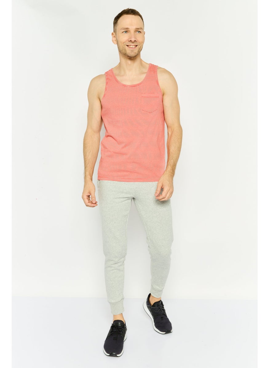 Men Scoop Neck Sleeveless Stripe Vest,  Peach