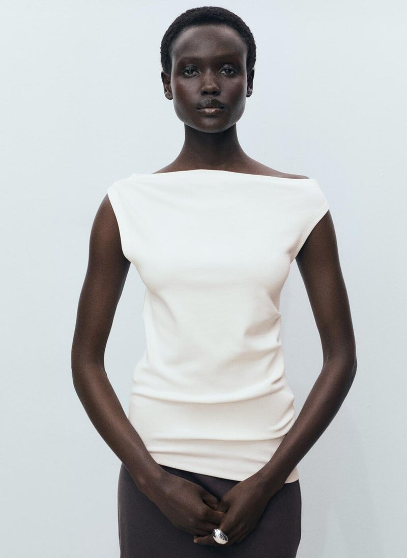 Asymmetrical Modal Top