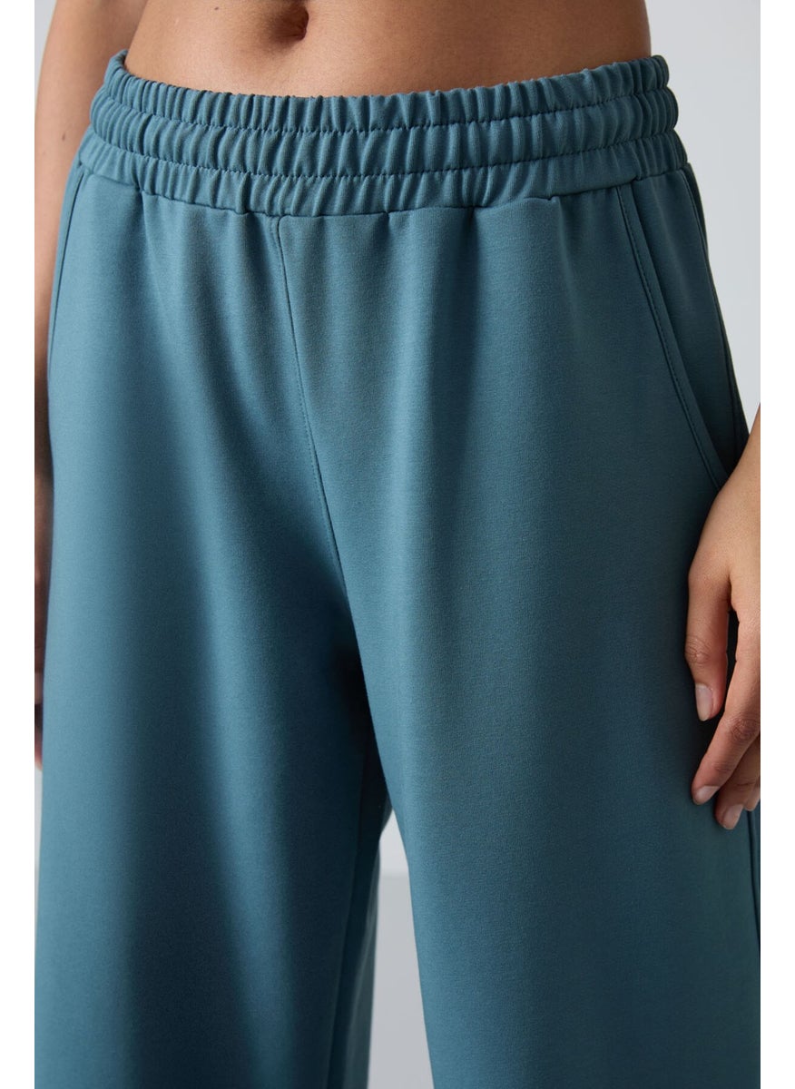 Forest Green High Waist Pocket Relaxed Form Wide Leg Women's Tracksuit Bottom - 94567