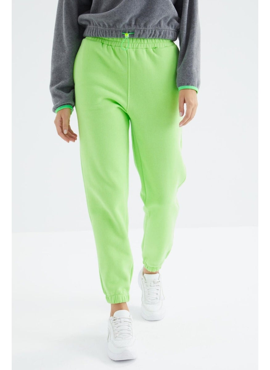 Peanut Green High Waist Comfortable Form Basic Jogger Women's Tracksuit Bottom - 94624