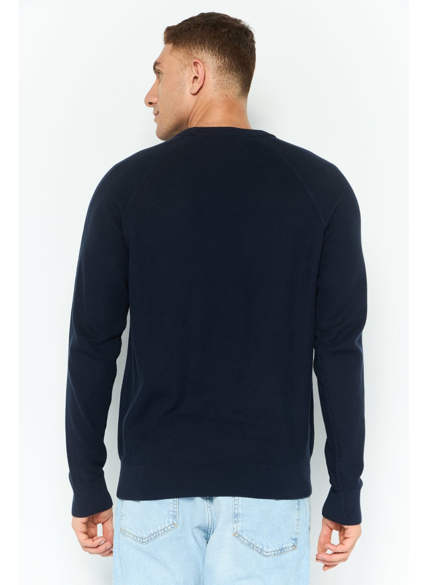 Men Crew Neck Long Sleeves Textured Sweater, Navy
