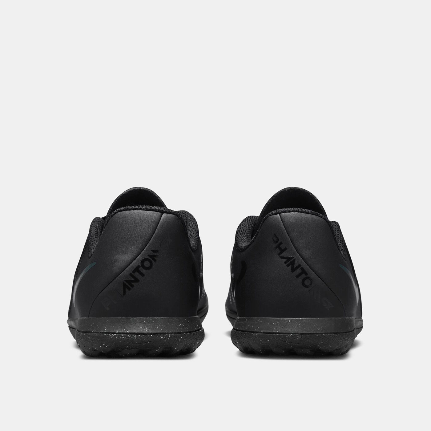 Kids' Phantom GX 2 Club TF Football Shoes