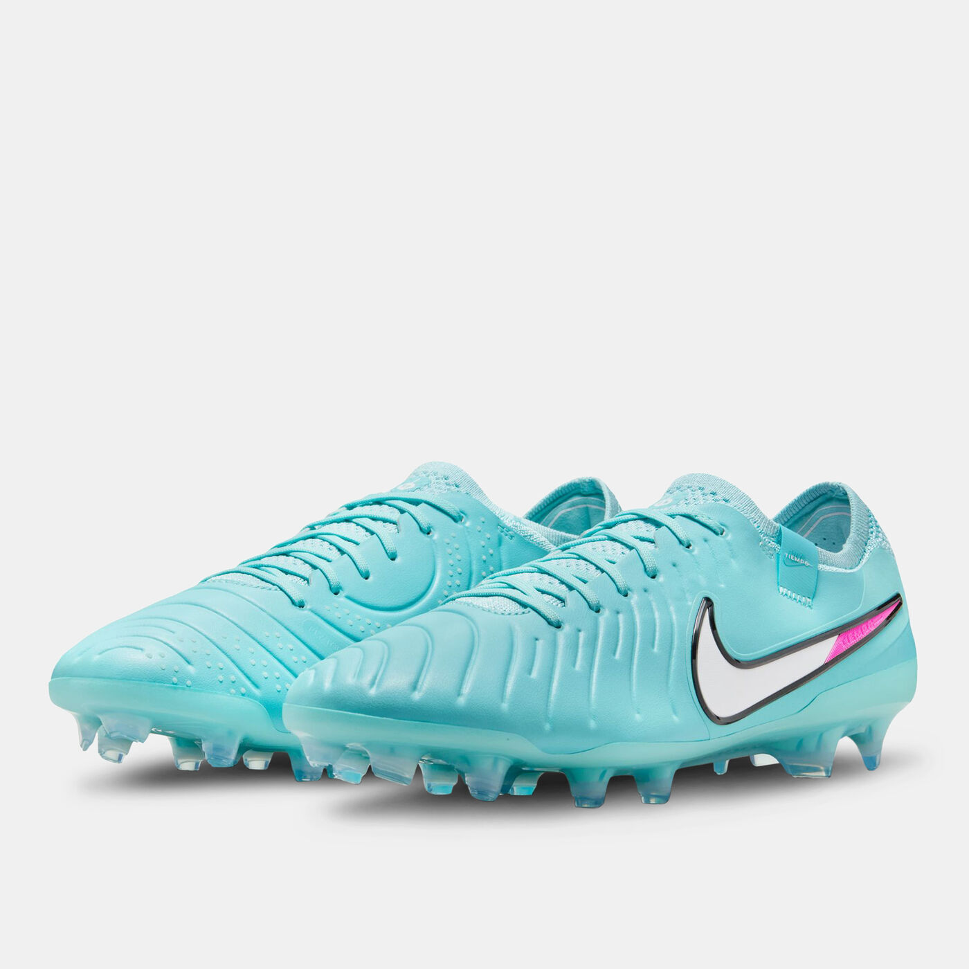 Tiempo Legend 10 Elite FG Football Shoes