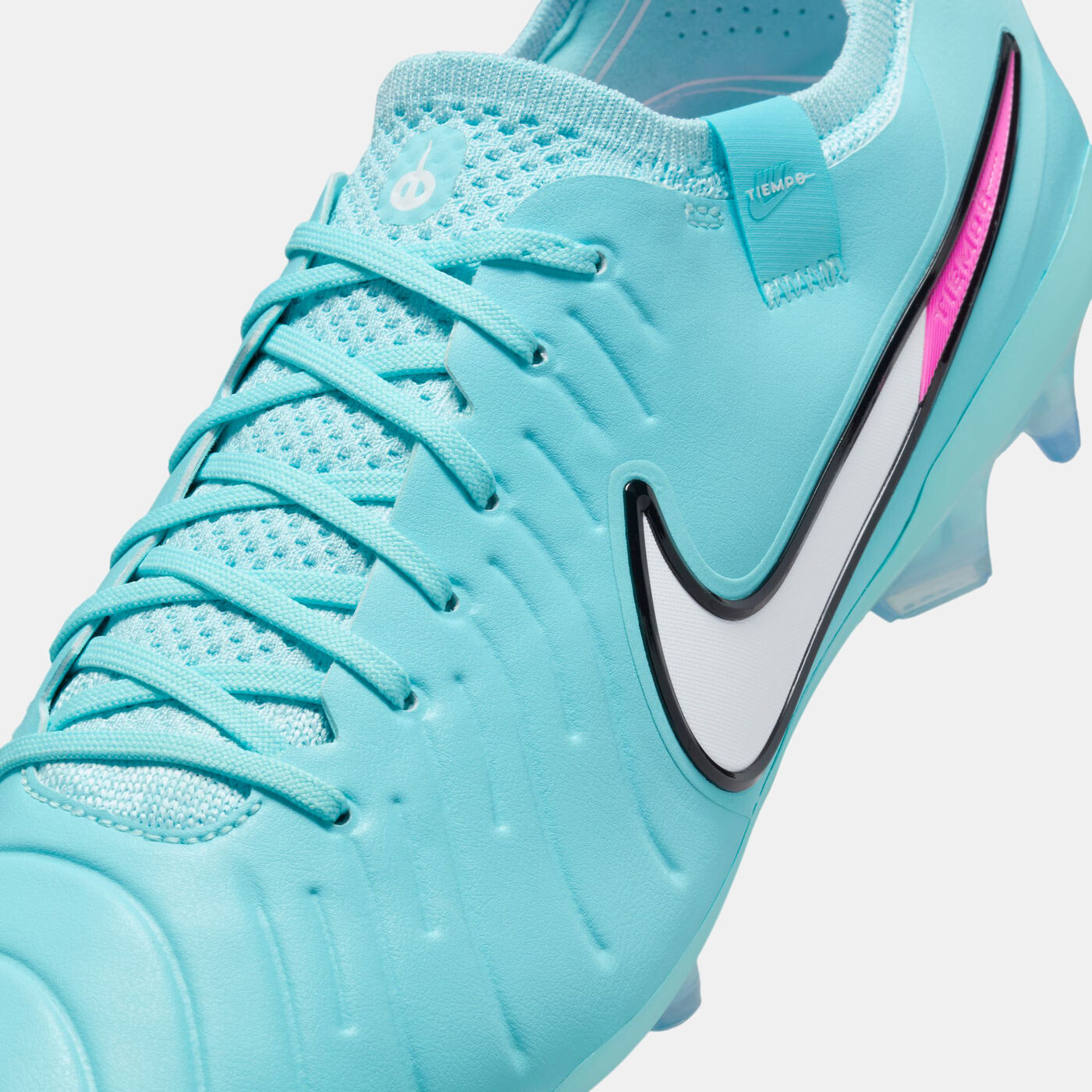 Tiempo Legend 10 Elite FG Football Shoes