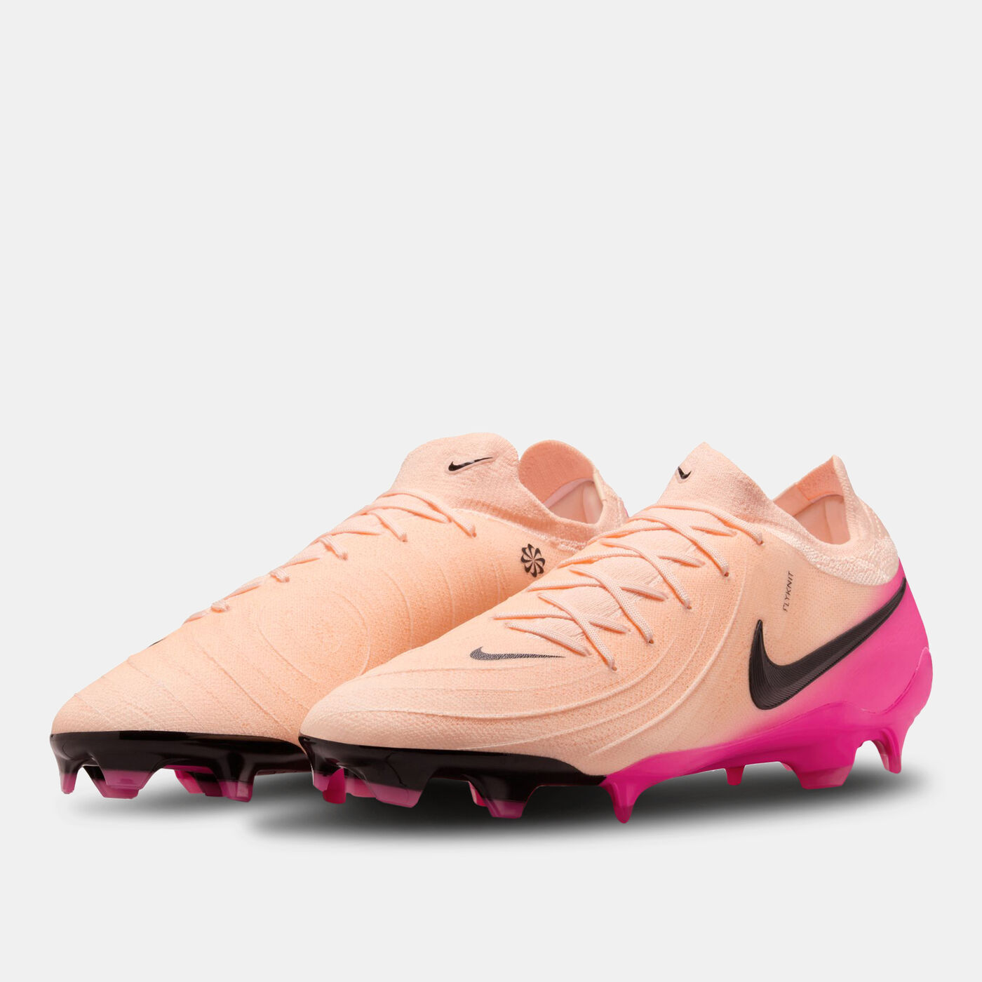 Men's Phantom GX 2 Pro Firm Ground Football Shoes