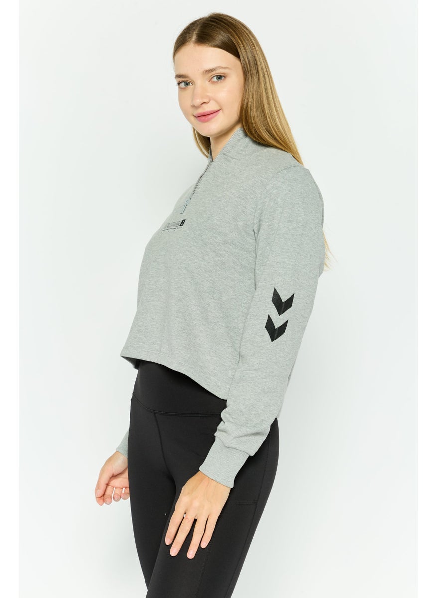 Women Sportswear Fit Long Sleeve Training Cropped Sweatshirts, Heather Grey