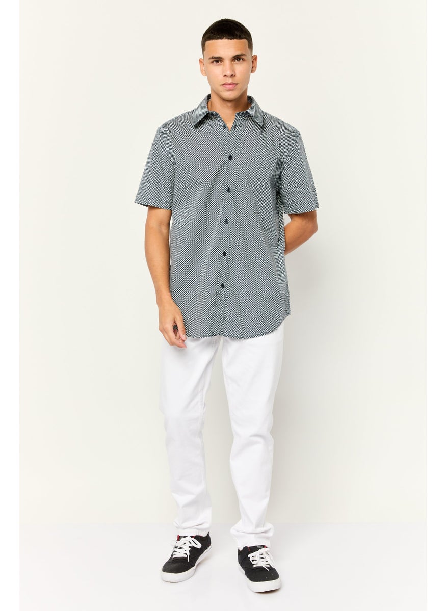 Men Slim Fit Allover Print Short Sleeves Casual Shirt, Multicolors
