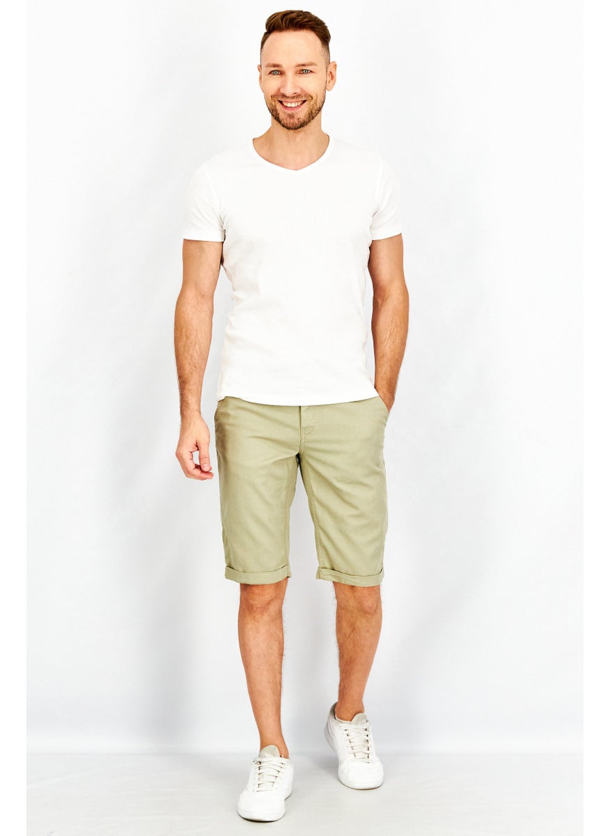 Men Regular Fit Solid Drawstring Chino Short, Light Green