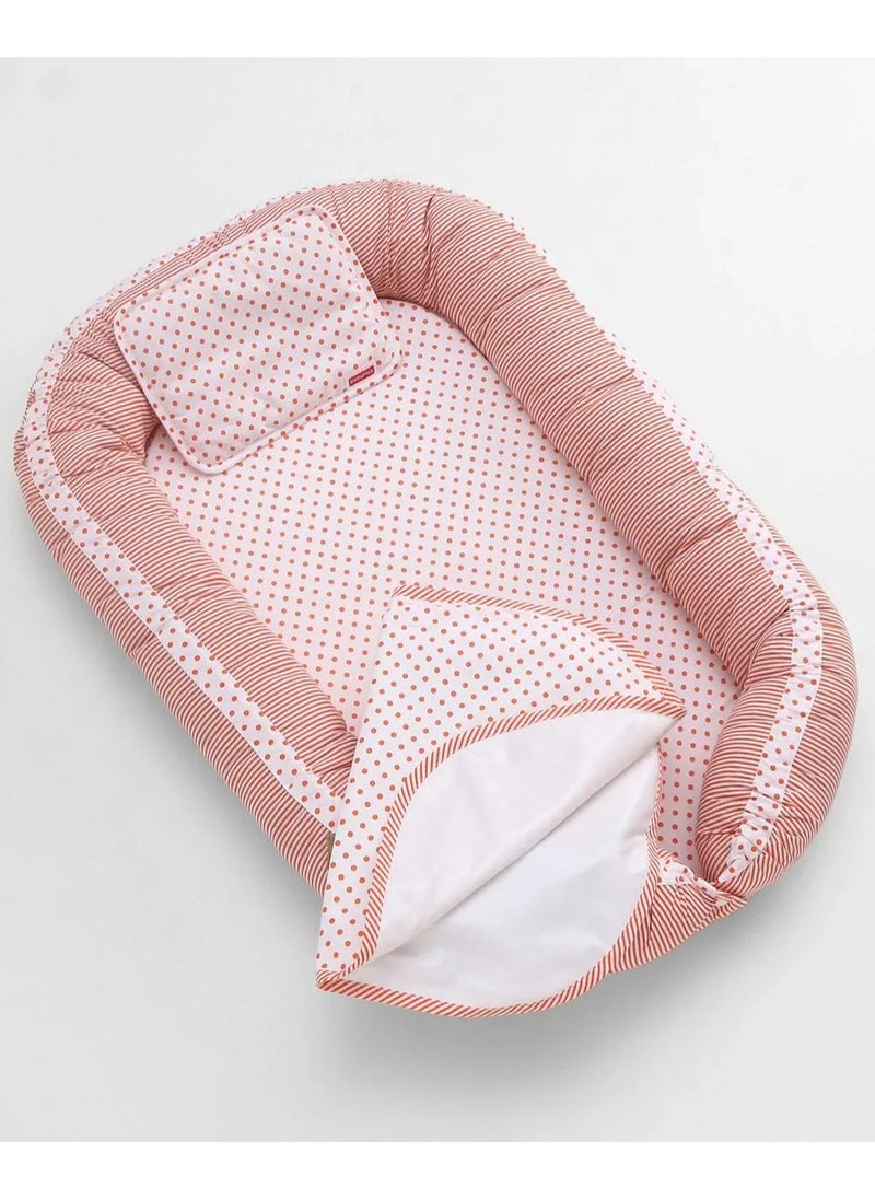 Babyhug Premium Cotton 4-Piece Baby Nest Bedding Set with Pillow, Free From Harmful Substances, Lightweight and Portable, 0-24M, Polka Dots Print