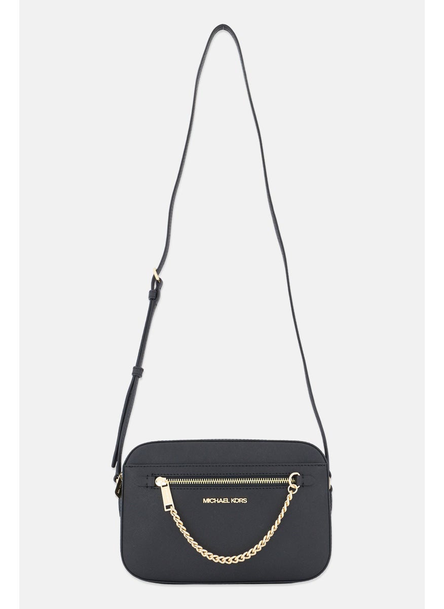 Women Hardware Logo Cross Body Bag 17 H x 25 L x 5,5 W cm, Black