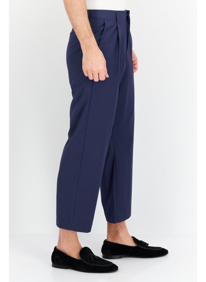 Men Regular Fit Plain Chino Pants, Blue