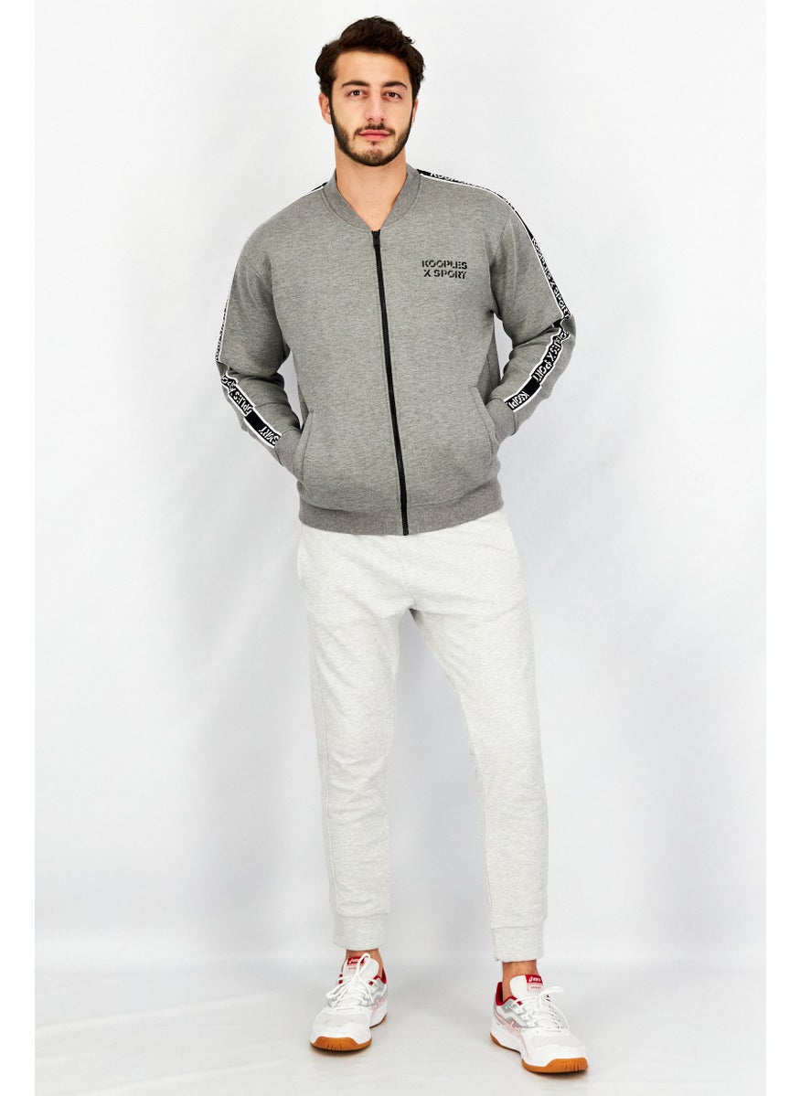 Men Sportswear Fit Long Sleeve Outdoor Jacket, Grey Combo