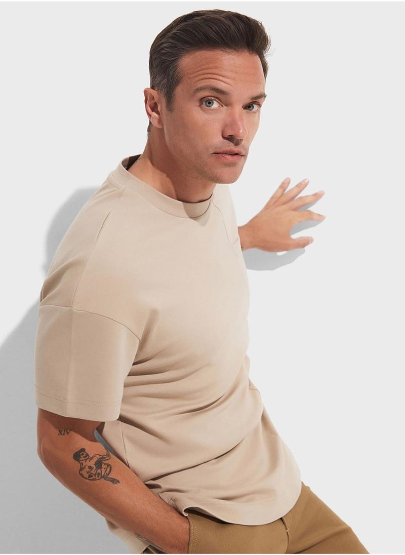 Essential Crew Neck T-Shirt