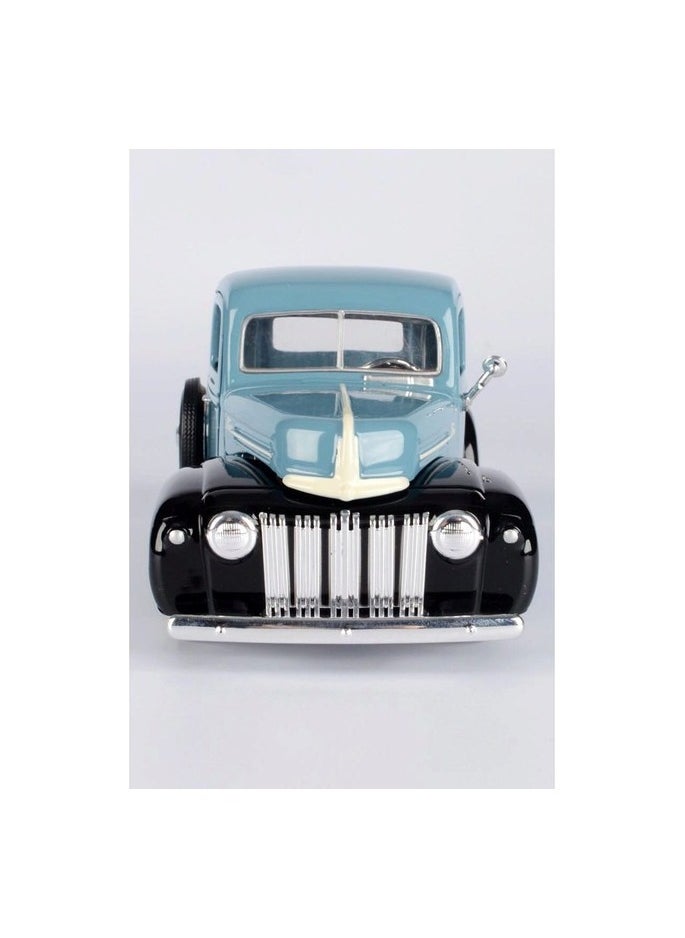 1:24 Scale Licensed Model – 1942-47 Ford Jailbar Pickup Truck