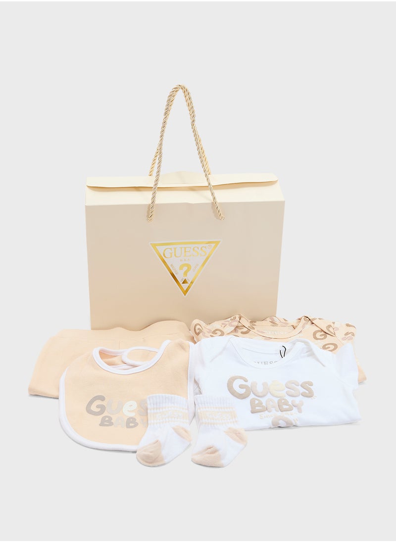 Kids  2 Pack Bodysuit, Bib, Socks & Pants Gift Set