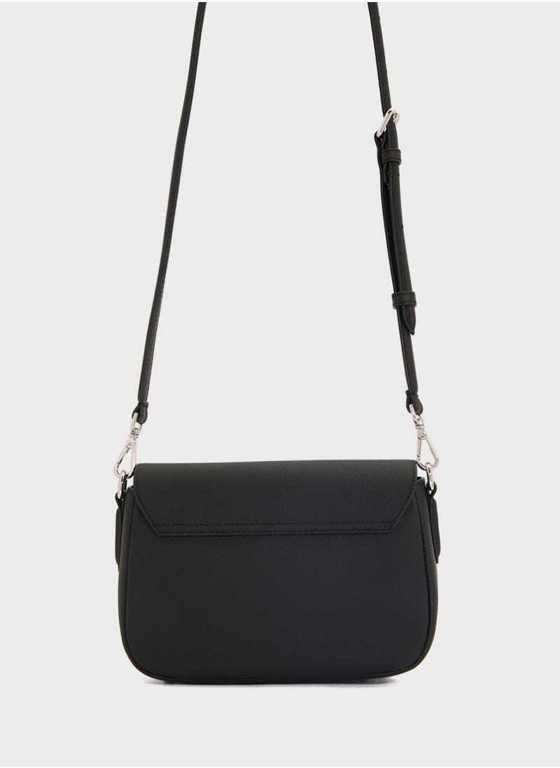 Essentials Top Handel Zip Over Tote