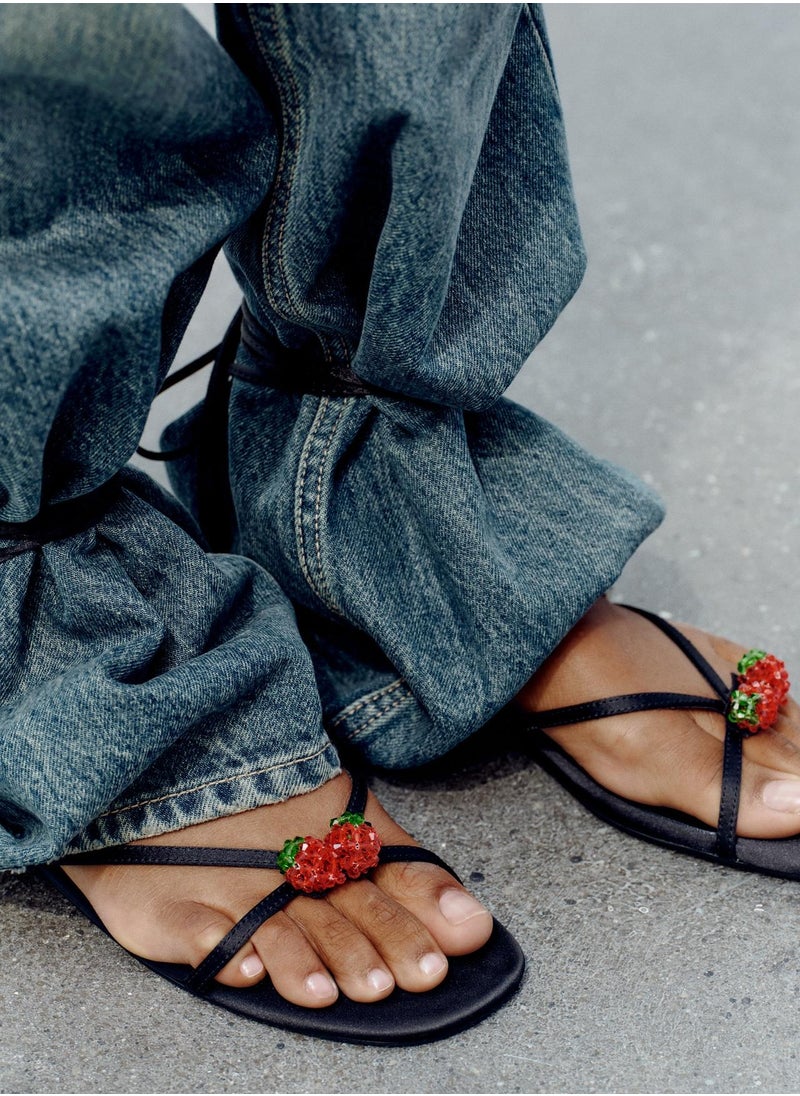 Lace-up flat sandals