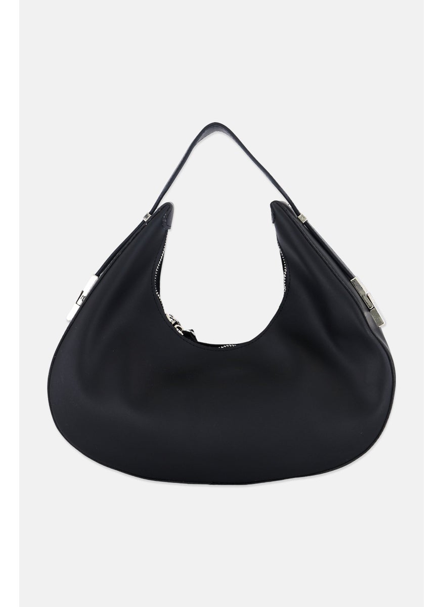 Women Brand Logo Shoulder Bag 25 H x 31 L x 7,5 W cm, Black