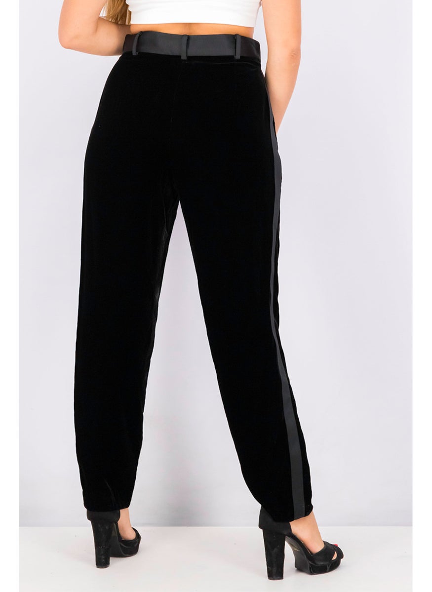 Women Regular Fit High Rise Solid Pants, Velvet Black