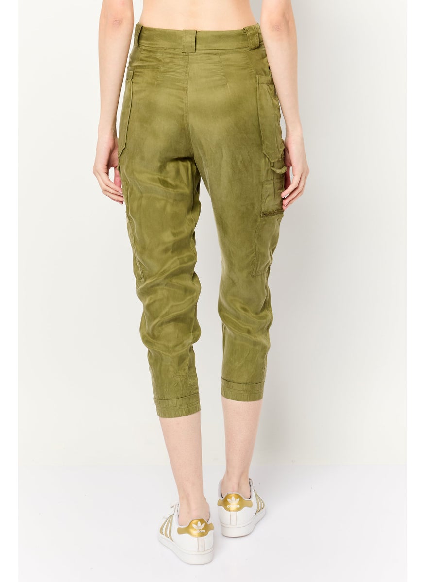 Women Regular Fit Solid Tapered Cargo Pants, Olive