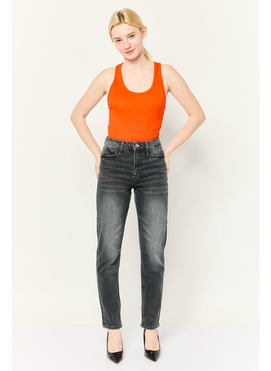 Women Classic Fit Washed Stretchable Jeans, Black