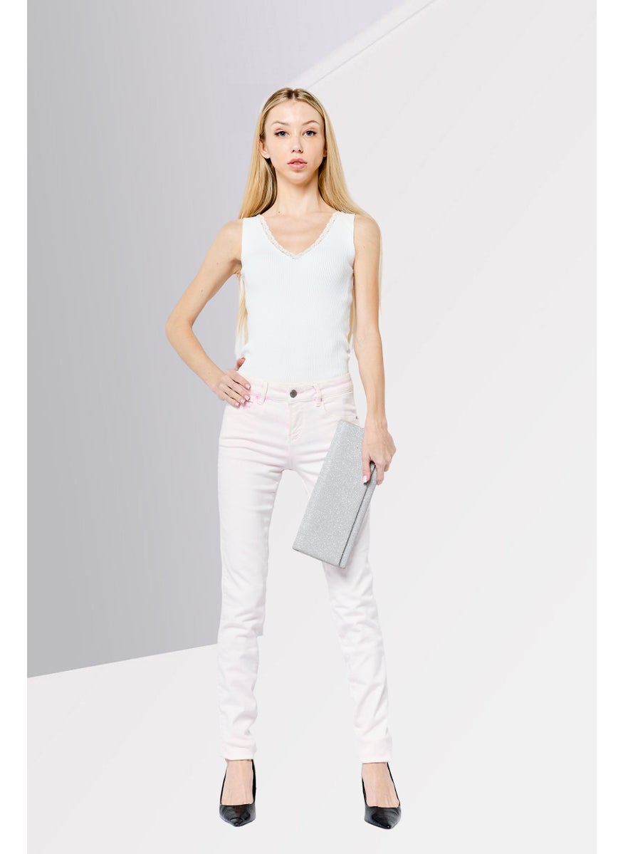 Women Regular Fit Mid Rise Straight Leg Stretchable Denim Jeans, Light Pink