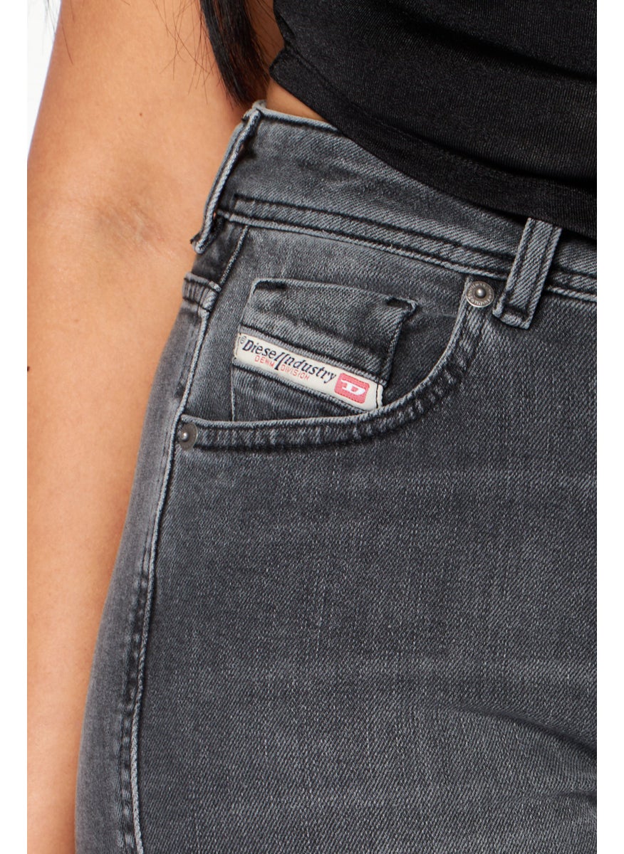 Women 2004  Slim Fit Dark Wash Stretchable Denim, Grey