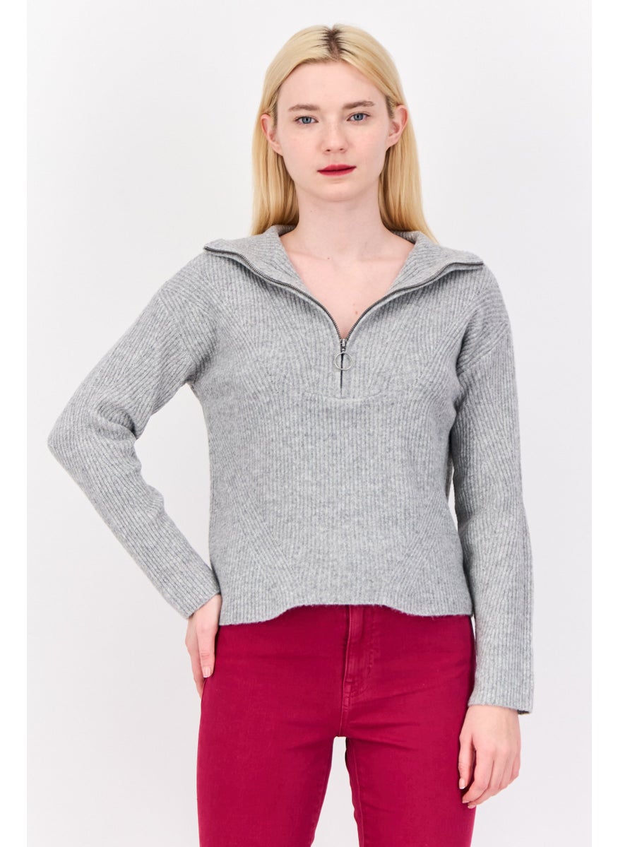 Women Mock Neck Knitted Sweater, Light Grey
