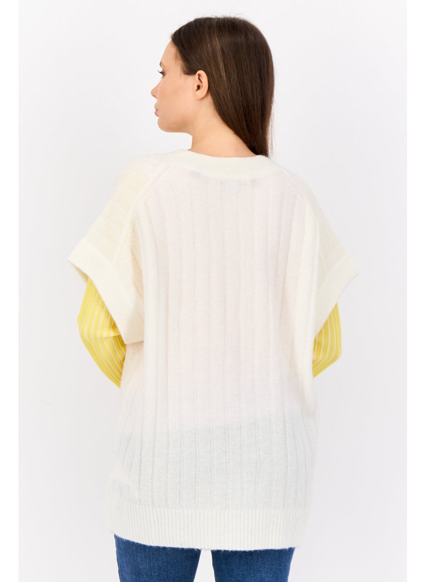 Women Oversized Fit V Neck Knitted Sweaters, White