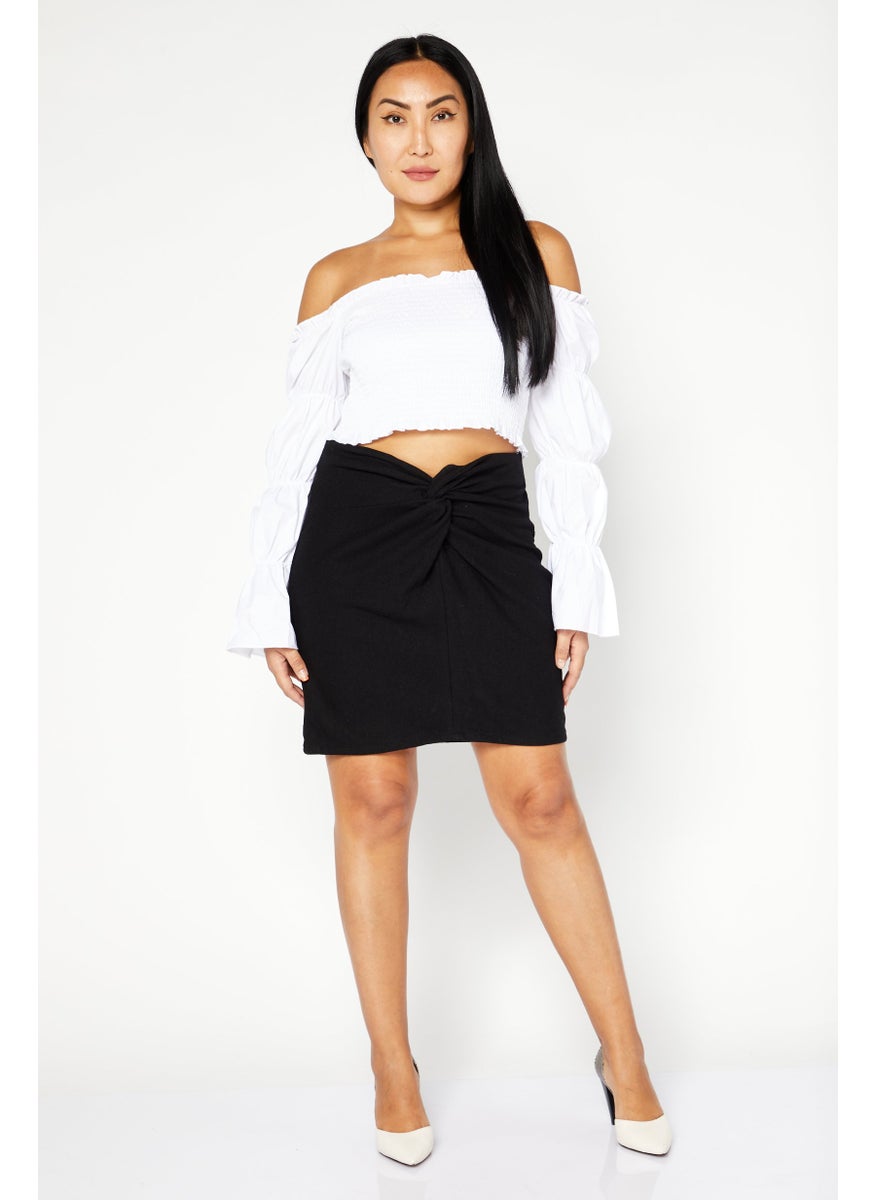 Women Solid Knit Mini Skirt, Black