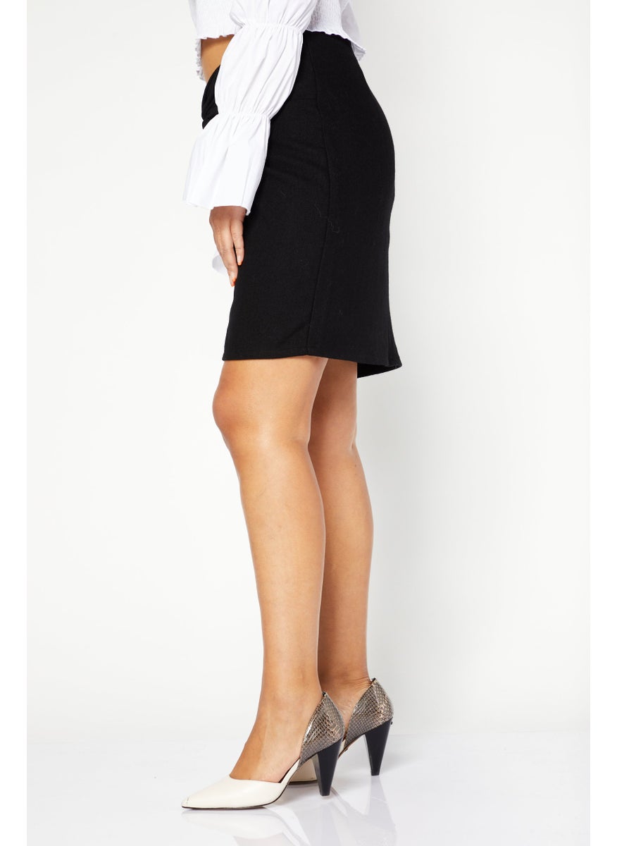 Women Solid Knit Mini Skirt, Black