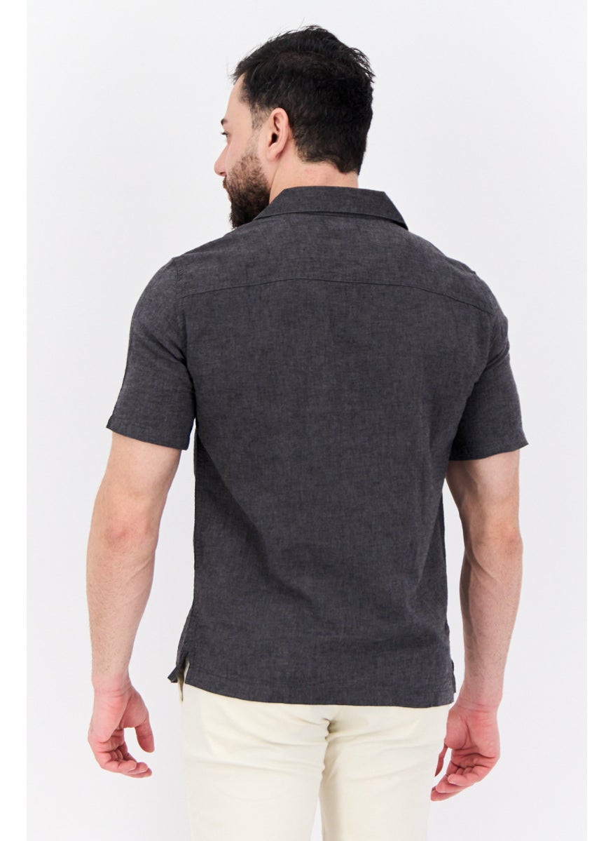 Men Standard Fit Heather Short Sleeves Casual Shirt, Charcoal