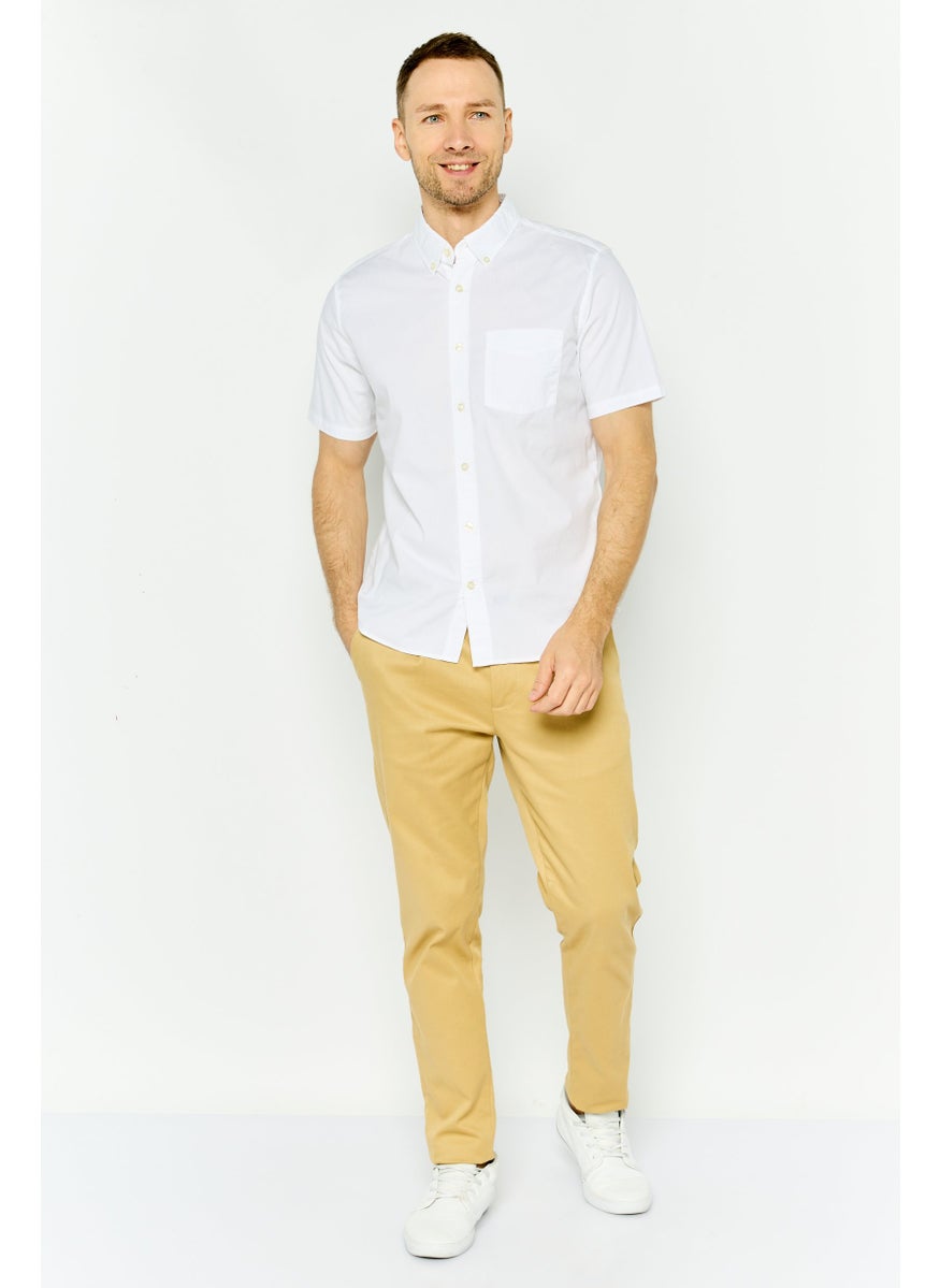 Men Standard Fit Solid Short Sleeves Casual Shirt, White
