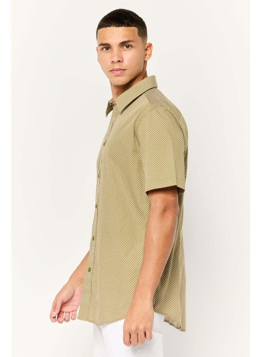 Men Slim Fit Allover Print Short Sleeves Casual Shirt, Multi Colors