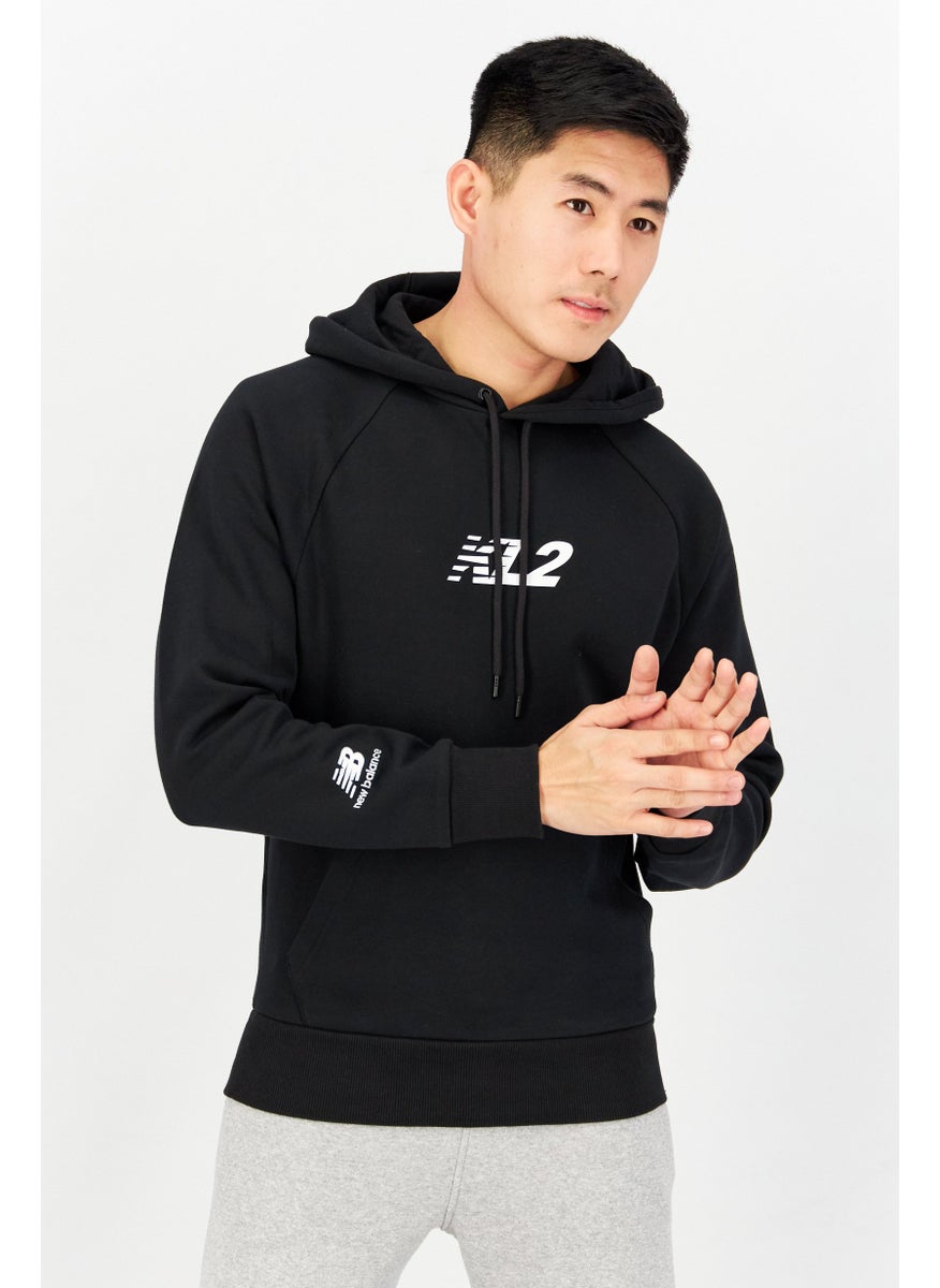 Men Sportswear Fit Long Sleeve Outdoor Sweatshirt, Black
