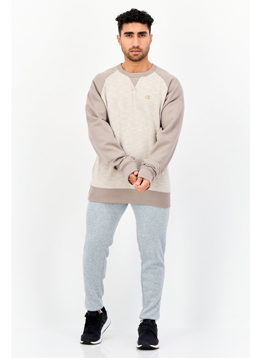 Men Sportswear Fit Long Sleeves Outdoor Sweatshirt, Grey