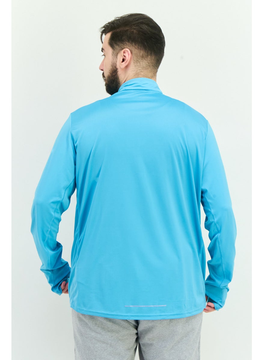 Men Sportswear Fit Long Sleeve Outdoor Sweatshirt, Light Blue