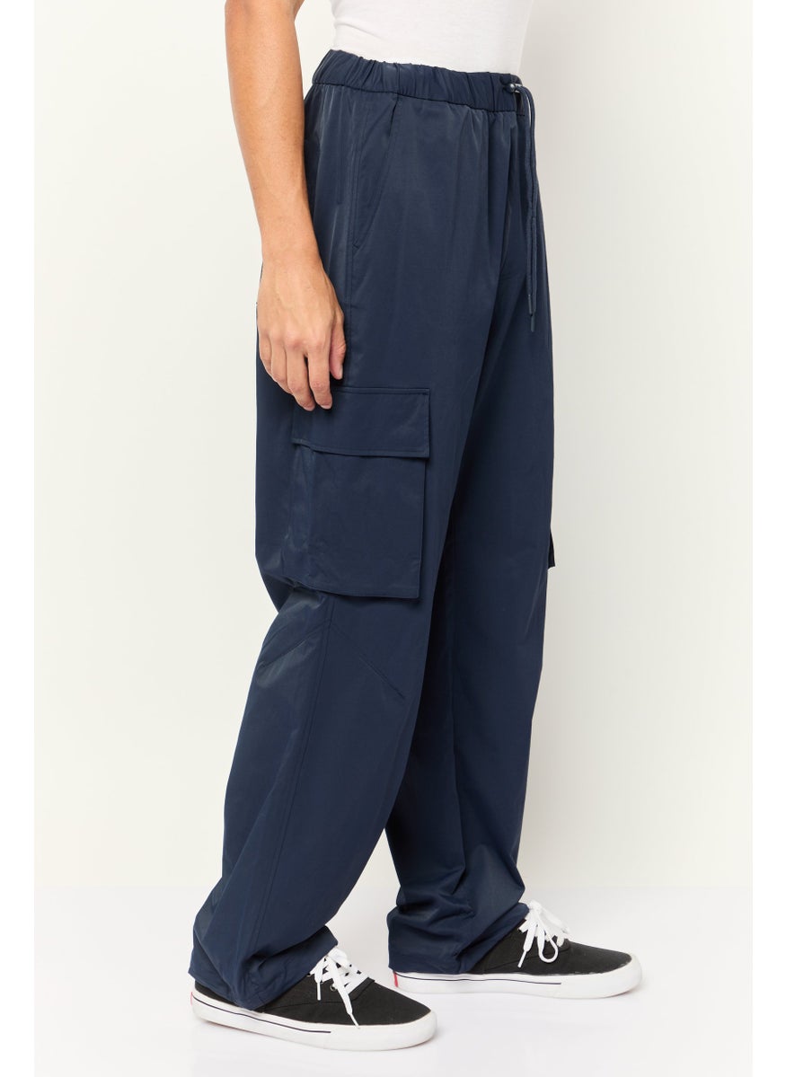 Men Regular Fit Plain Cargo Pants, Navy