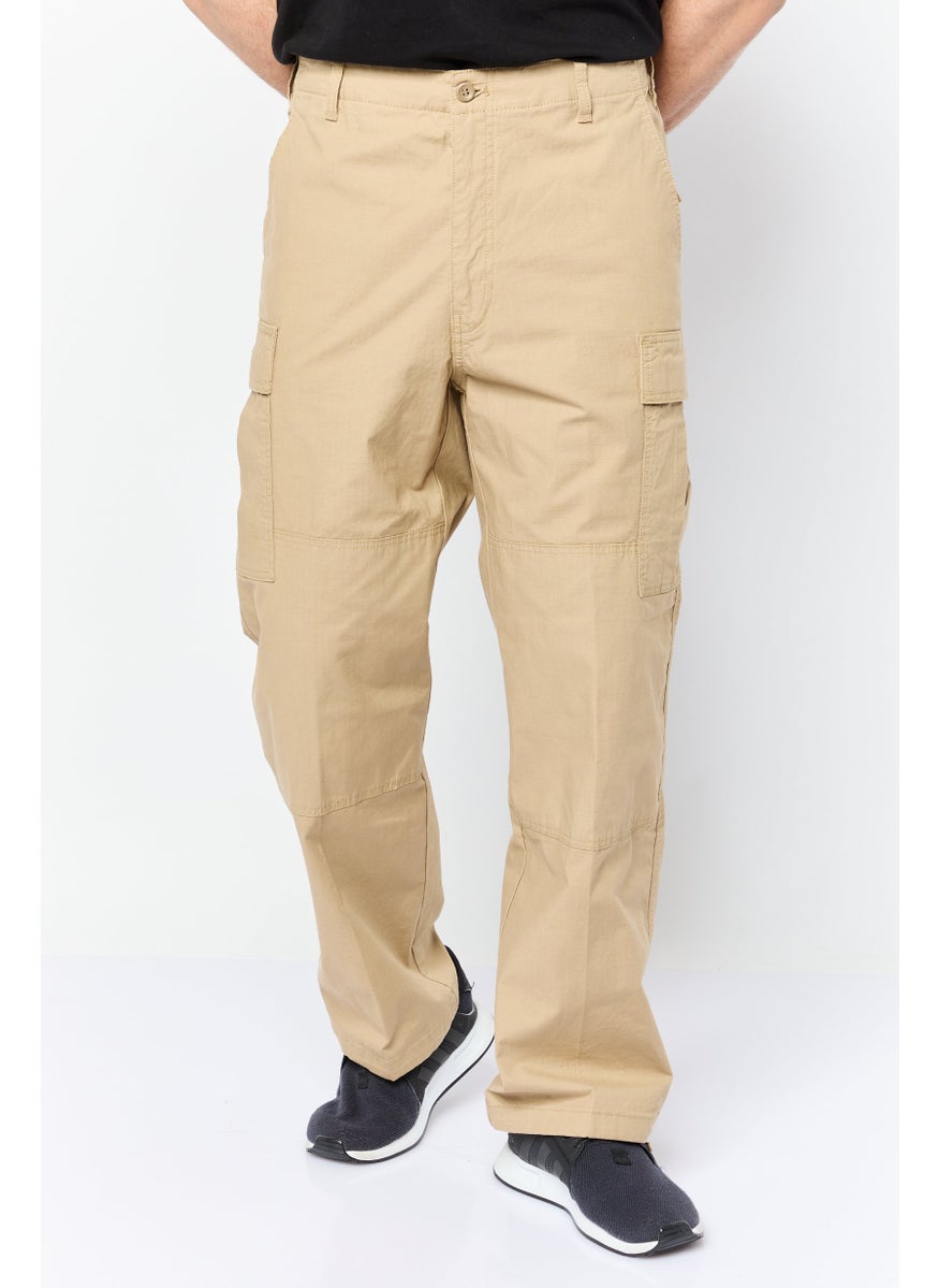 Men Relax Fit Solid Cargo Pants, Khaki