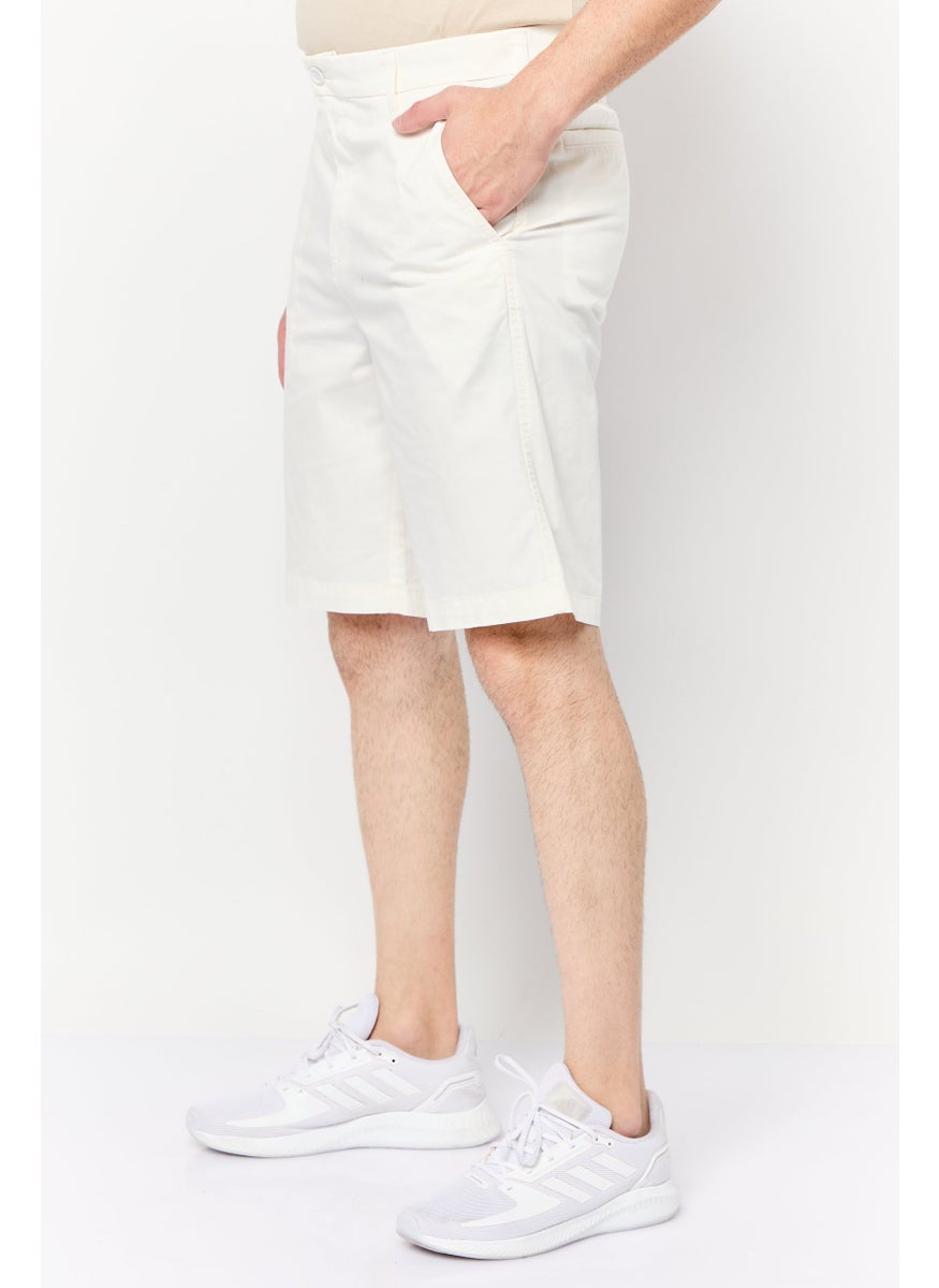 Men Solid Chino Shorts, Off White