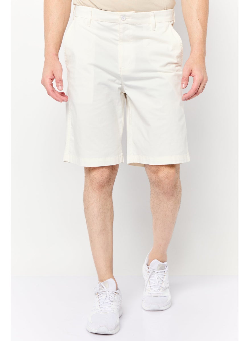 Men Solid Chino Shorts, Off White