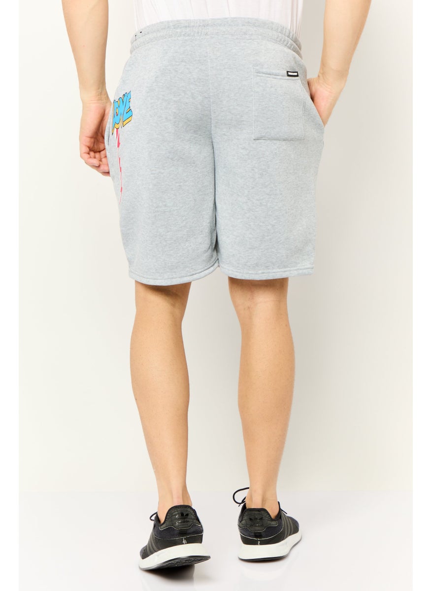 Men Regular Fit 8,5 Inseam Graphic Print Fleece Shorts, Heather Grey