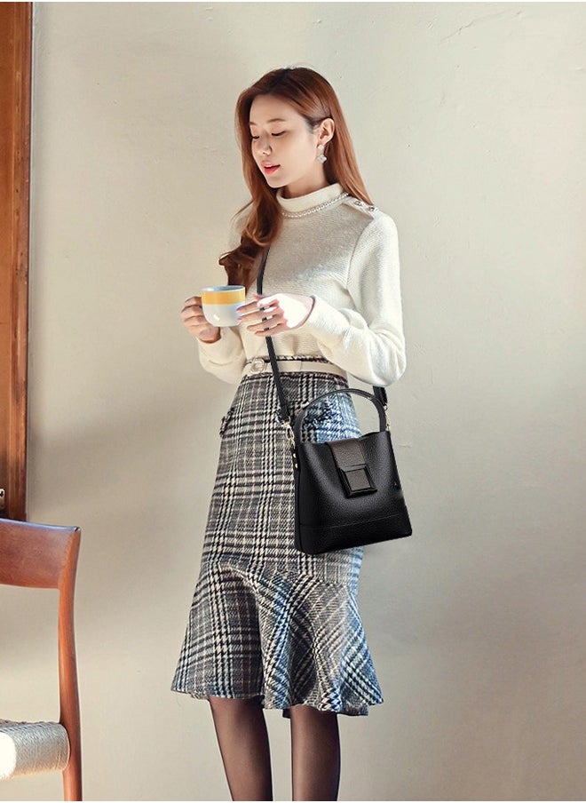 Women's crossbody bag, PU leather bucket shaped handbag, adjustable shoulder strap, with square magnetic buckle, suitable for storing mobile phones, power banks, umbrellas, cosmetics, 21 * 35 * 19cm, black