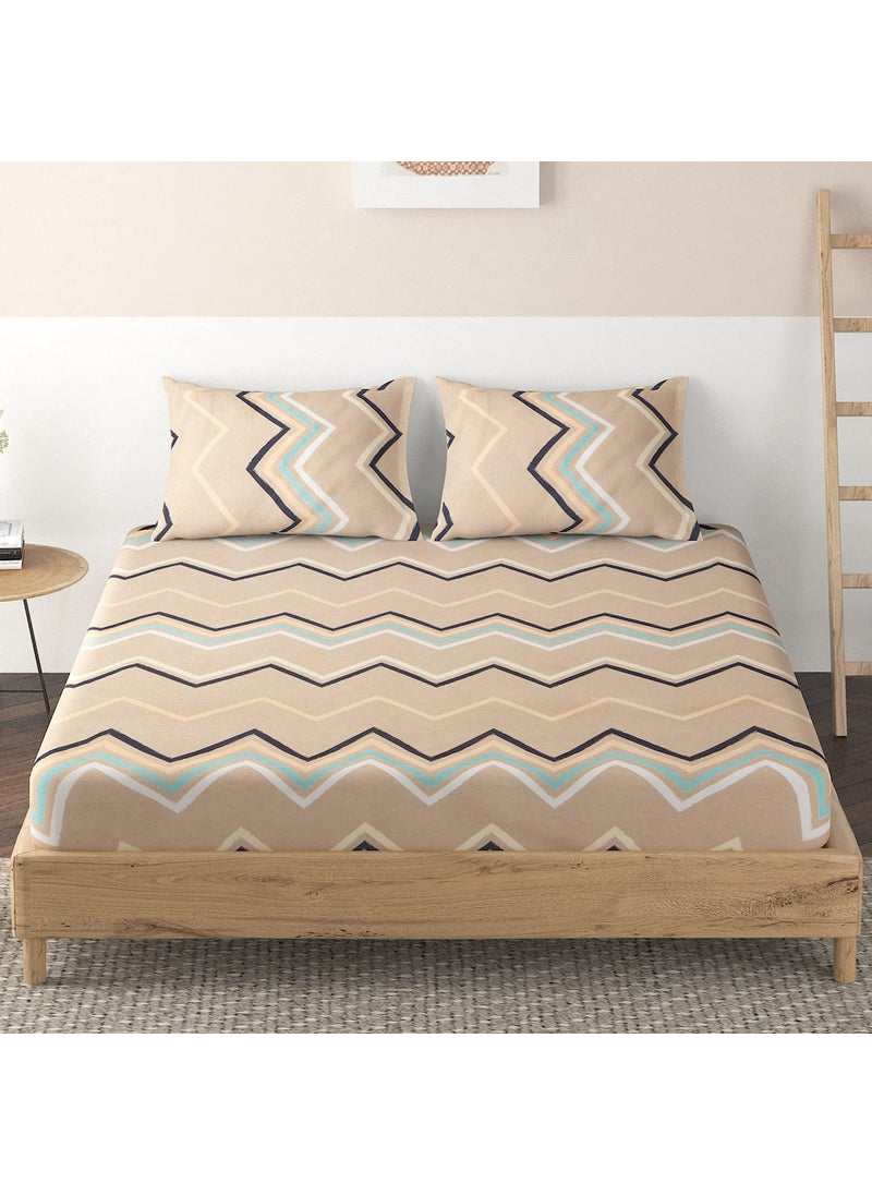 HOKIPO Brushed Microfiber 135 GSM Printed Elastic Double Bed Fitted Bedsheet, 72x72 inches with 2 Pillow Cover, Zig Zag Pastel Brown (IN-689-D1)