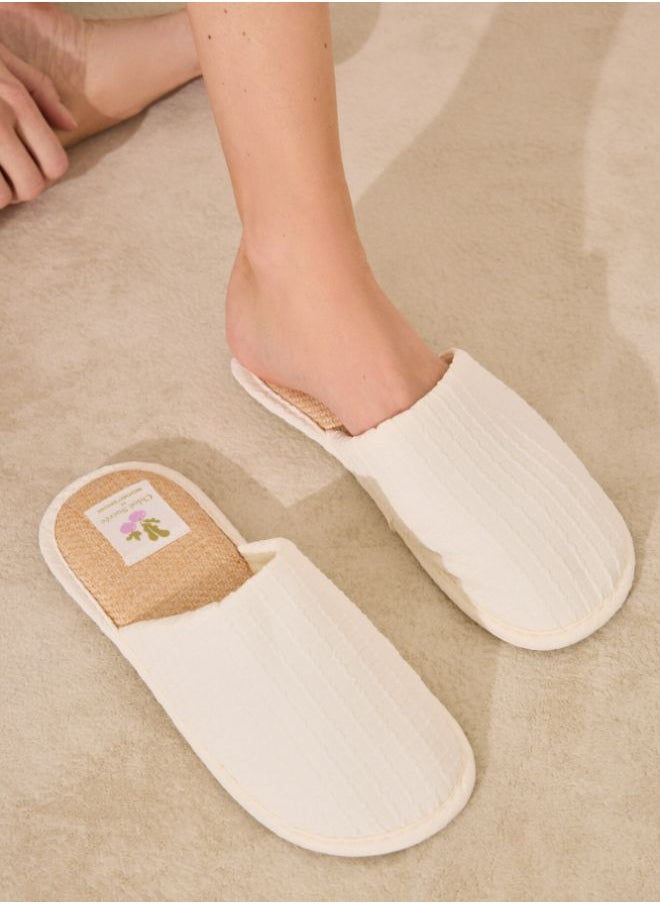 Ecru slippers