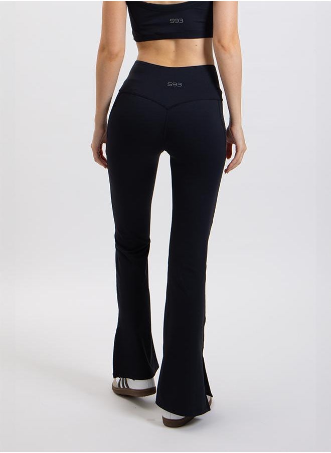 SOFT FLARED YOGA PANTS