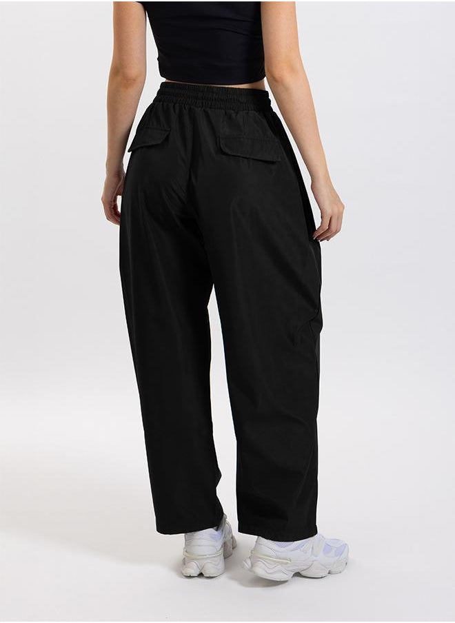 OVERSIZED PARACHUTE PANTS